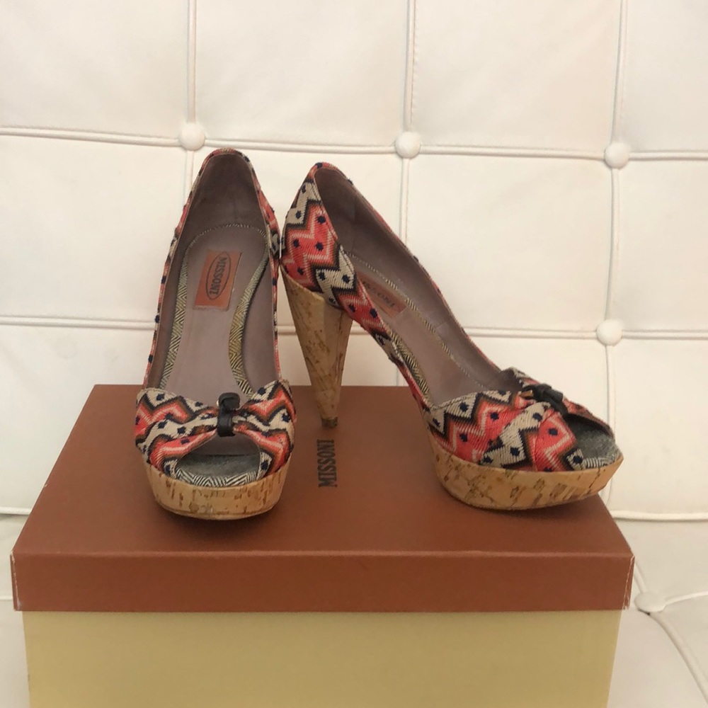 Missoni platform pumps